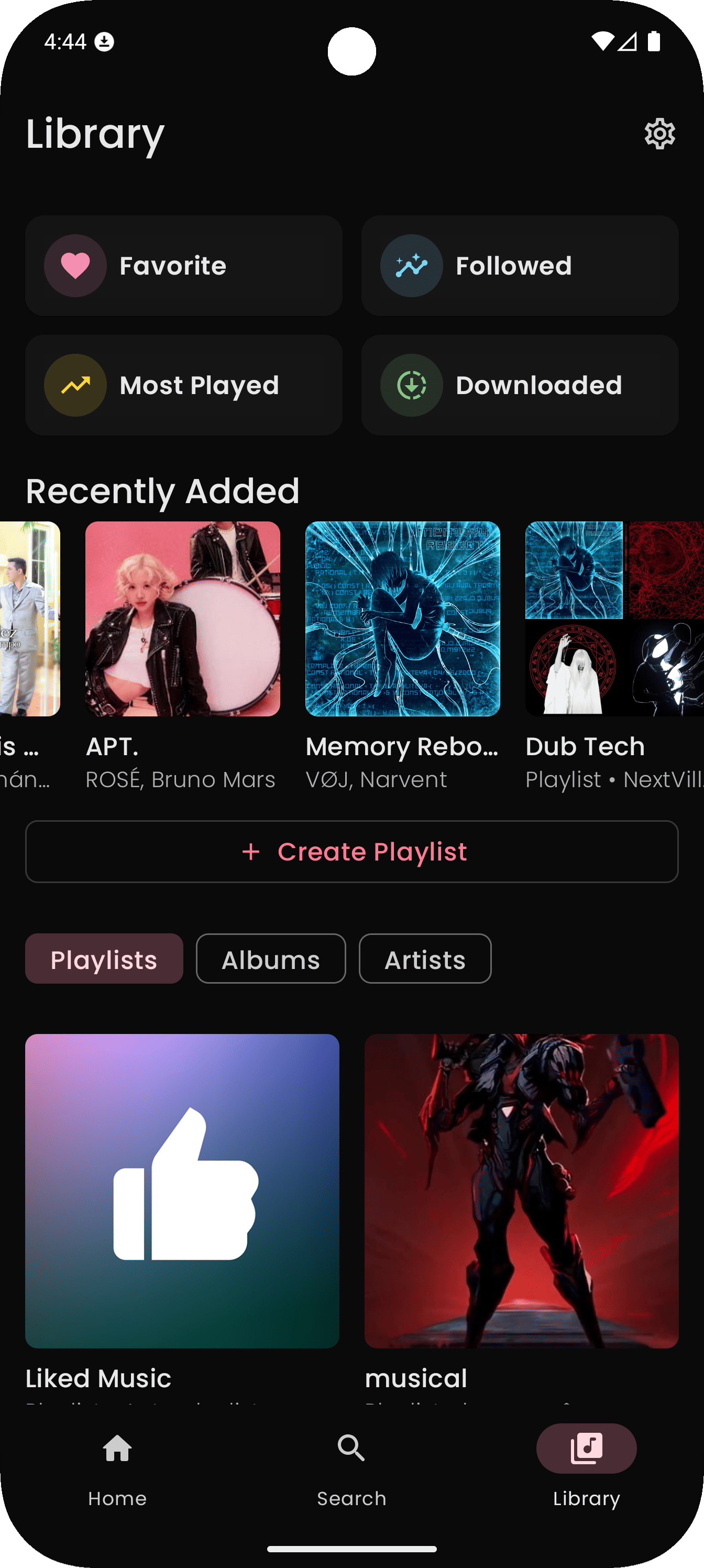 Personal music library in Y2Player Music with playlists and downloaded songs
